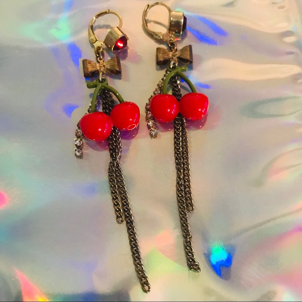 Cherry dangle earrings betsey Johnson plastic DP